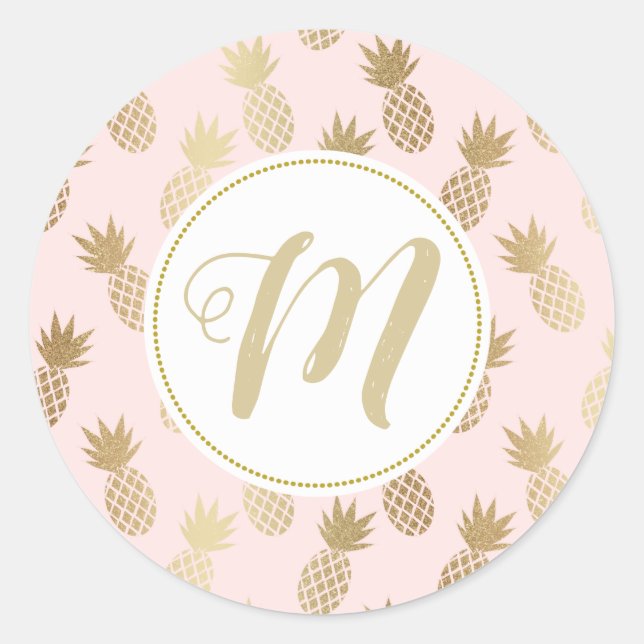 Gold Pineapple Pattern & Monogram Classic Round Sticker (Front)