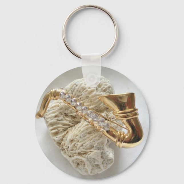 gold saxophone key ring (Front)
