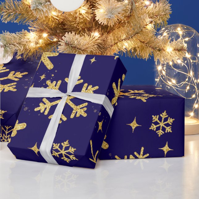 Gold Snowflake Elegance – Wrapping Paper (Holidays)