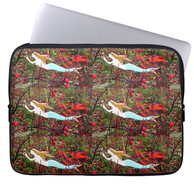 gold star mermaids laptop sleeve (Front)