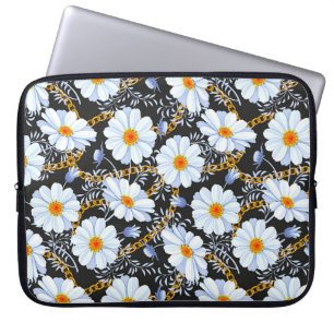 Golden Baroque: Floral Chain Texture Laptop Sleeve