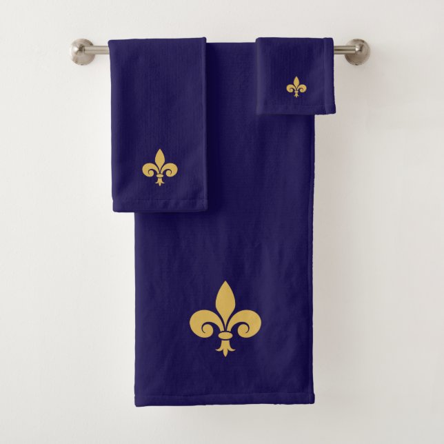 Golden Fleur de Lis on Navy Blue Bath Towel Set (Insitu)