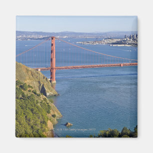 Golden Gate Bridge and San Francisco. 2 Magnet