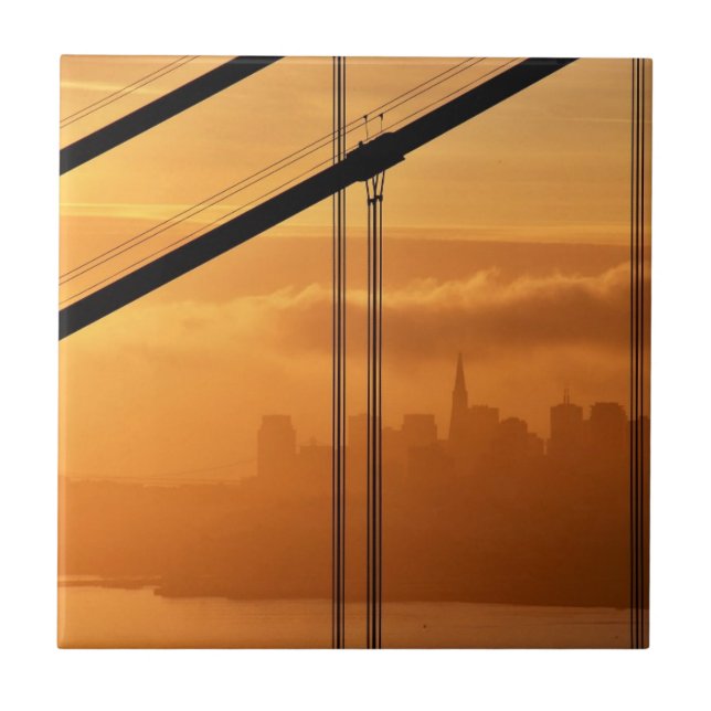 Golden Gate Bridge in front of the San Francisco Tile (Front)