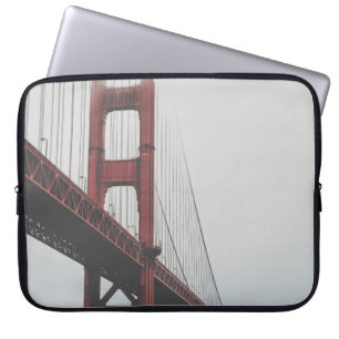 GOLDEN GATE BRIDGE UNDER BLUE SKY AT DAYTIME LAPTOP SLEEVE