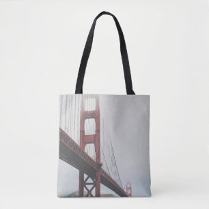 GOLDEN GATE BRIDGE UNDER BLUE SKY AT DAYTIME TOTE BAG