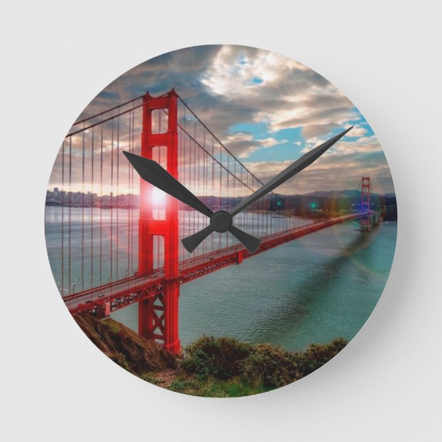 Golden Gate Bridge with Sun Shining through. Round Clock (Front)