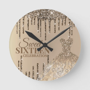 Golden Glamour Glitter Spark Drip Sweet 16 Birthda Round Clock
