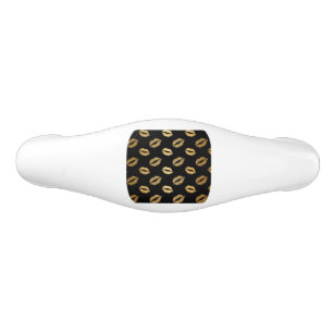 Golden kisses ceramic drawer pull