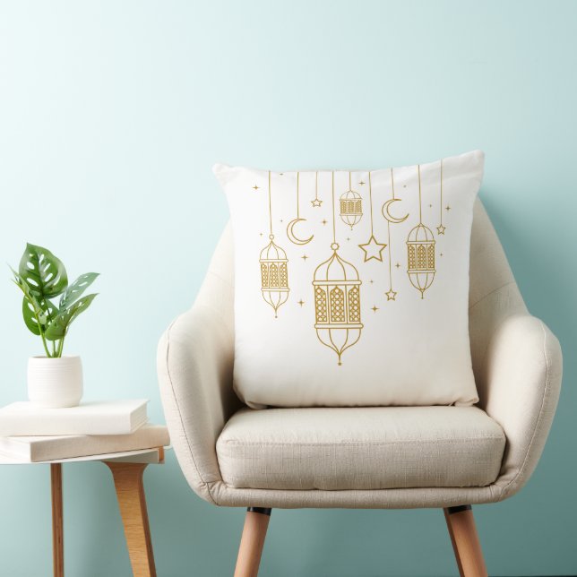 Golden Lantern Garland Pillow  (Chair)