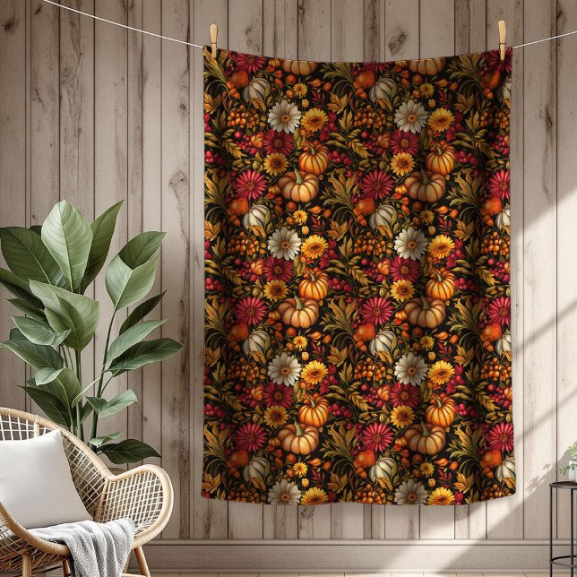 Golden Leaves & Pumpkin-Print Festive Touch Fleece Blanket (Golden Leaves & Pumpkin-Print Festive Touch Fleece Blanket)