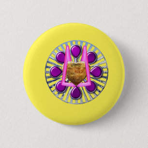 Golden Metallic Heart Stand 6 Cm Round Badge