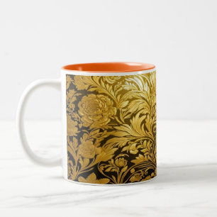 Golden mug 