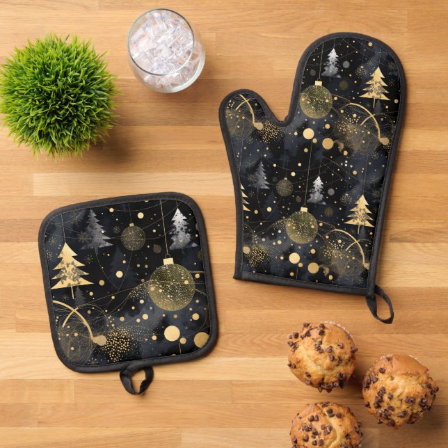Golden Noir Christmas  Oven Mitt & Pot Holder Set (Top Down)