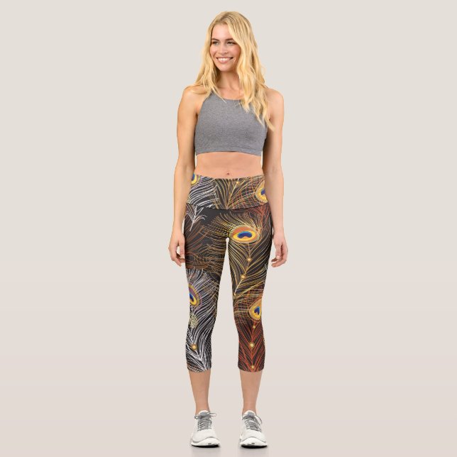 Golden peacock feathers: dark pattern. capri leggings (Front)