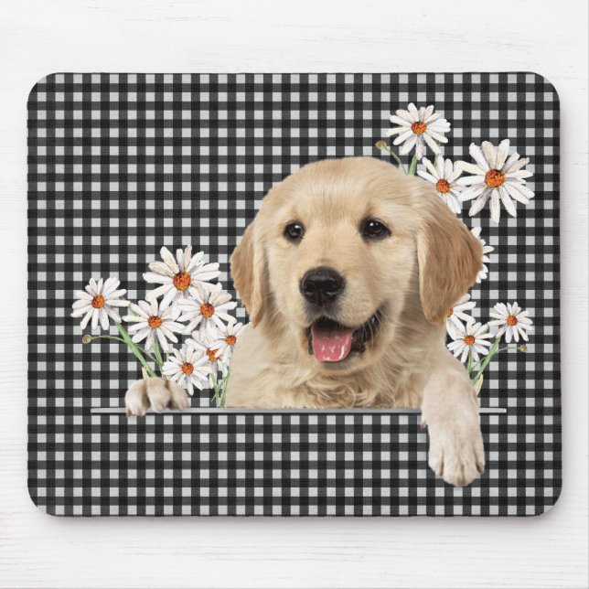Golden Retriever and Daisies  Mouse Mat (Front)