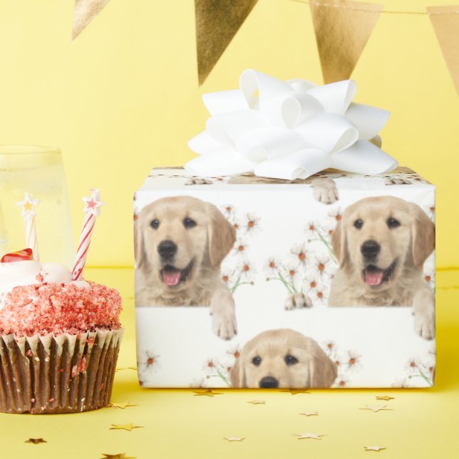 Golden Retriever And Daisies Wrapping Paper (Birthday Party)