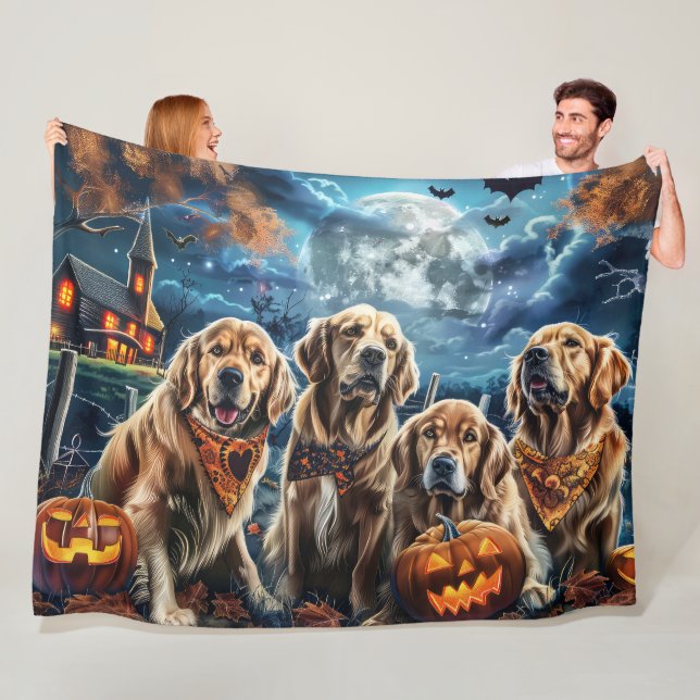 Golden Retriever Halloween Spooky  Fleece Blanket (In Situ)