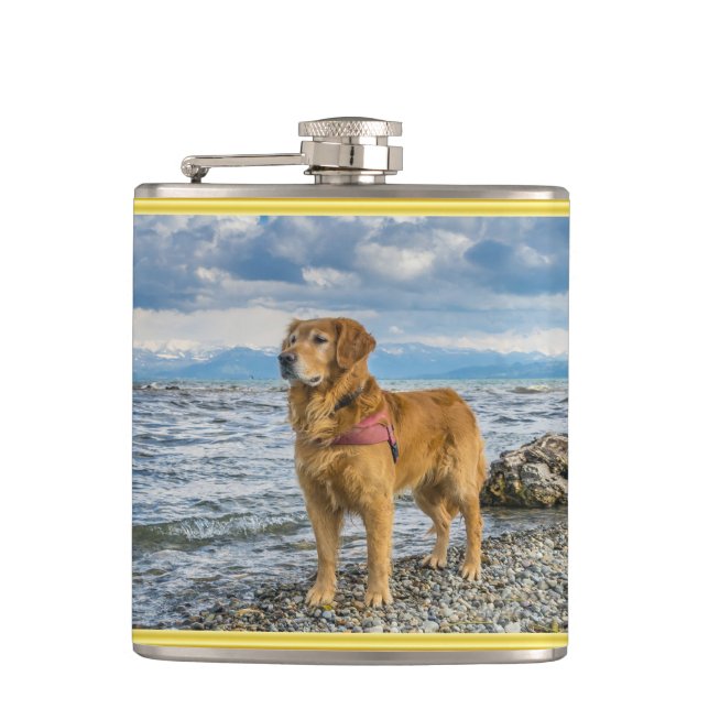 Golden Retriever standing on the blue ocean rocky Hip Flask (Front)