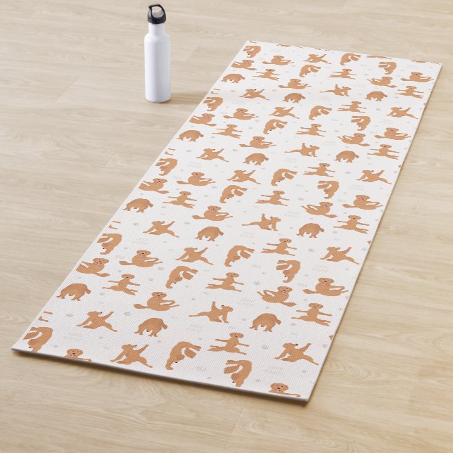 Golden retriever yoga pose mat (In Situ)