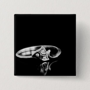 Golden ring 15 cm square badge