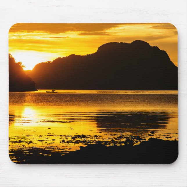 Golden Sunset Over Bay Mouse Mat (Front)