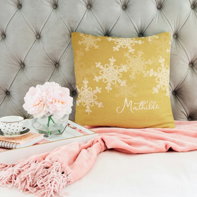 Golden White Snowflakes Minimalist Christmas Name Cushion (Creator Uploaded)