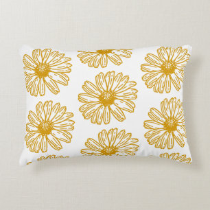 Golden Yellow Daisies Print, Daisy Floral Pattern Decorative Cushion