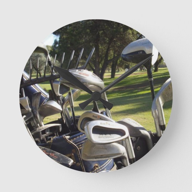 Golf Day Out, Round Clock (Front)