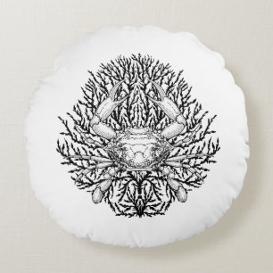 Goliath beetle round cushion
