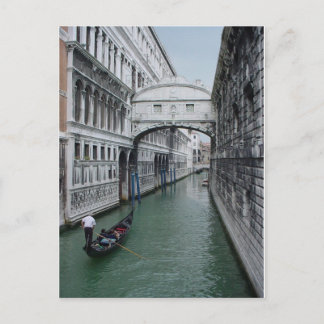 Gondalier at Bridge of Sighs Postcard