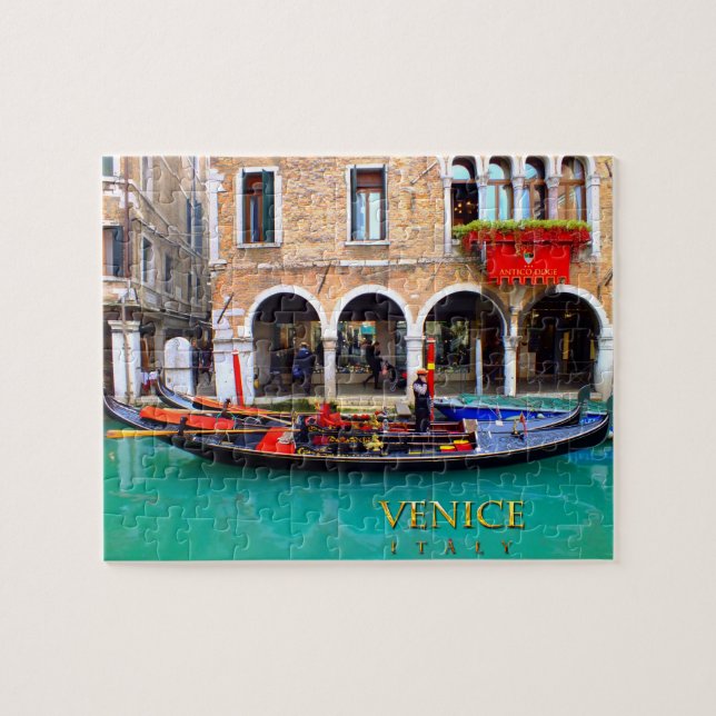 Gondolier in Cannaregio Jigsaw Puzzle (Horizontal)
