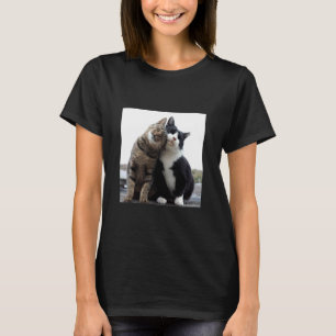 good friend cat_001 T-Shirt