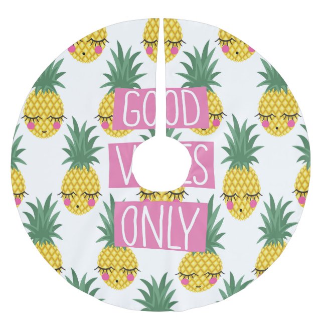 Good Vibes Pineapples Summer Pattern Brushed Polyester Tree Skirt (Front)