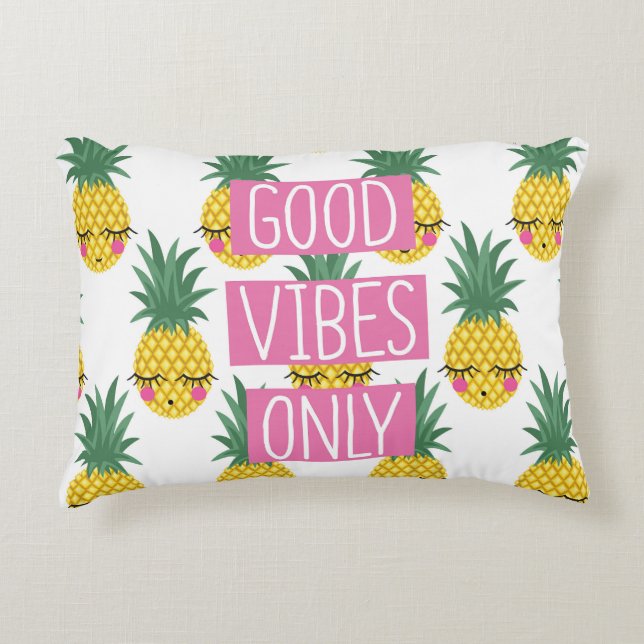 Good Vibes Pineapples Summer Pattern Decorative Cushion (Front)