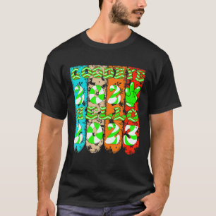 Goodbye 2022 Hello 2023 Retro Groovy Christmas New T-Shirt
