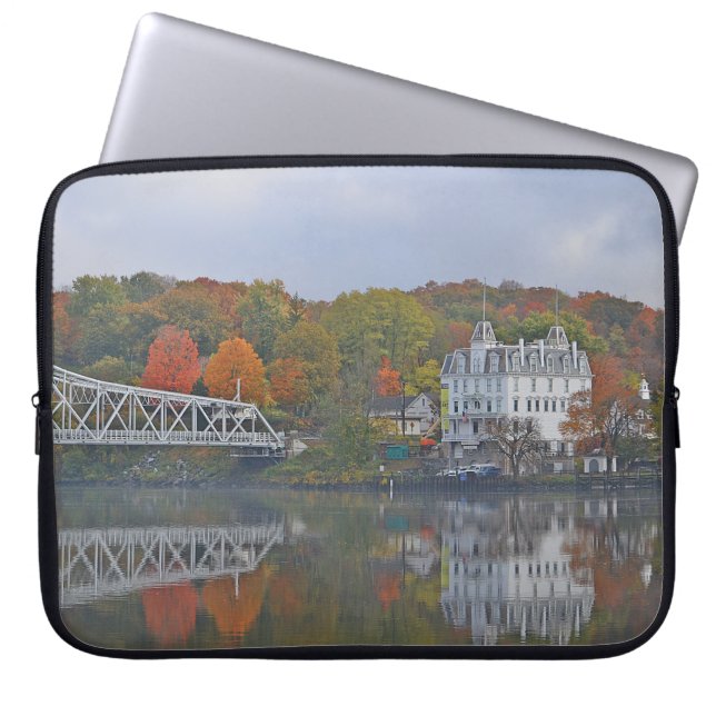 Goodspeed Laptop Sleeve (Front)