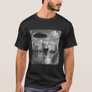 Goose Selfie With Alien UFO Shirt Funny Goose UFO