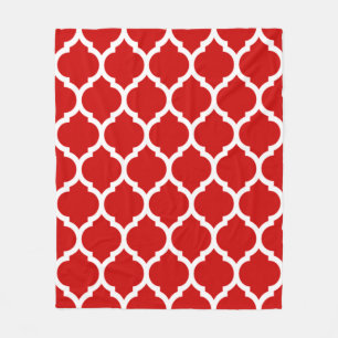 Gorgeous Red and White Moroccan Quatrefoil Pattern Fleece Blanket