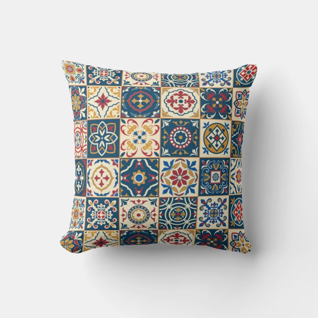Gorgeous seamless pattern white colorful Moroccan, Cushion (Front)