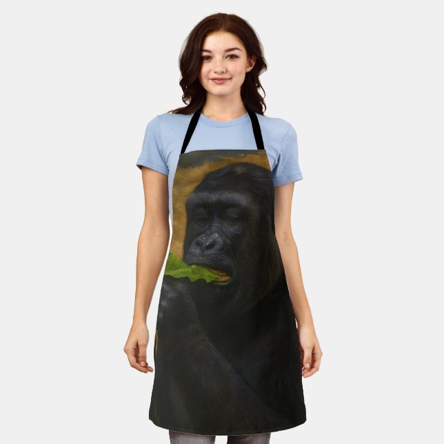 Gorilla Grace – Realistic Wildlife Portrait Apron (Worn)