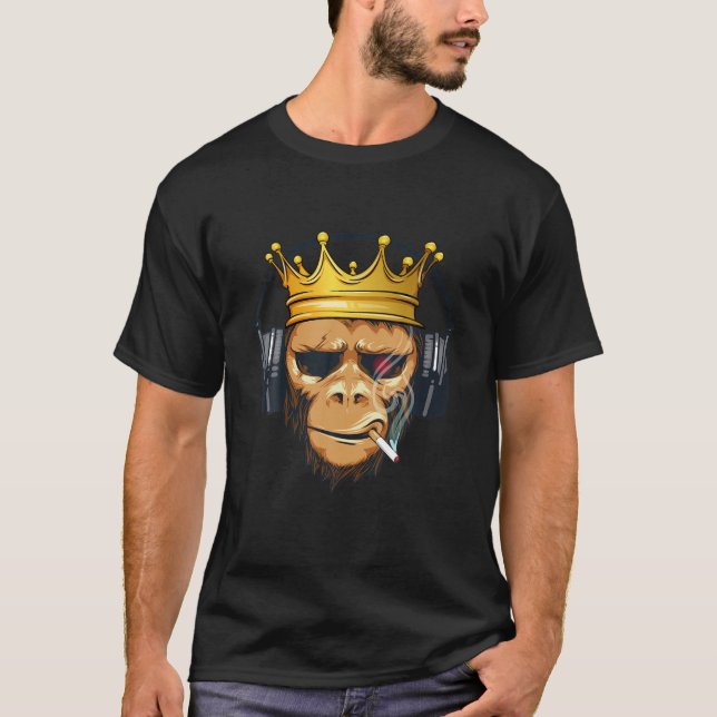 Gorilla King Crown Funny Ape Gang Wildlife Monkey T-Shirt (Front)