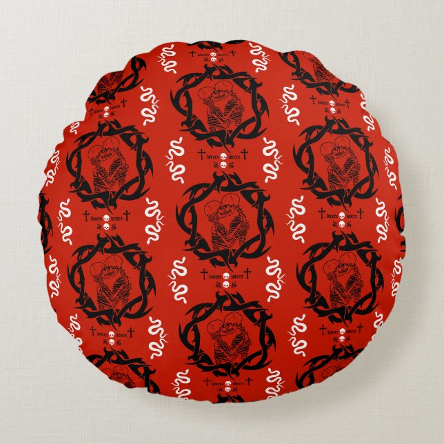 Goth Dark Romantic Lovers Gift Round Cushion (Front)