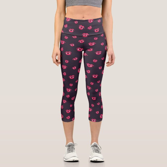 Goth Vampire Lips And Fangs Pattern Capri Leggings (Front)