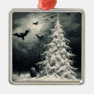 Gothic Christmas Tree with Spooky Bats Horror Metal Tree Decoration