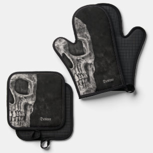 Gothic Cool Half Skull Head Black And White Grunge Oven Mitt & Pot Holder Set