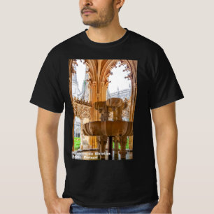 Gothic Fountain and Cloister. Monastery of Batalha T-Shirt