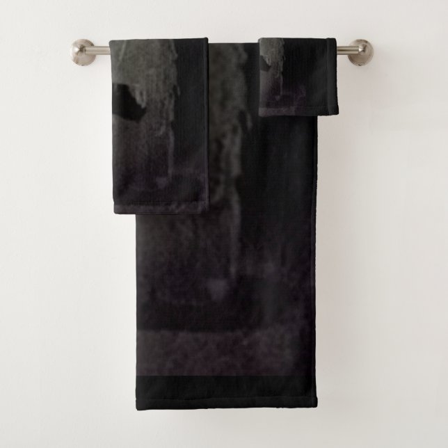 Gothic ghoul bath towel set (Insitu)