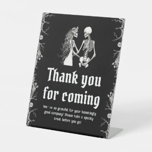 Gothic Halloween Skeleton Thank you for coming Pedestal Sign