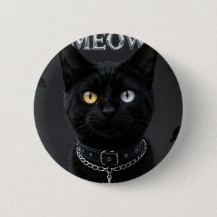 Gothic Mystic: Black Cat with Heterochromia Eyes & 6 Cm Round Badge